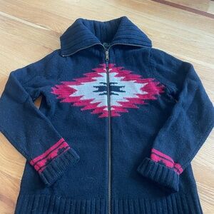 Vintage Black Zip-Up Sweater with Red Pattern